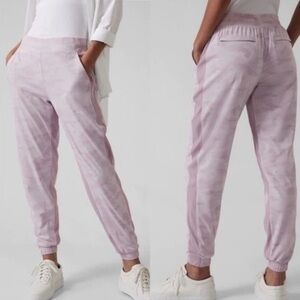 Athleta Brooklyn Lined Purple Lavender Camo Jogger Pants Size 0